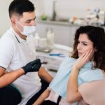 How To Handle Dental Emergencies While Traveling